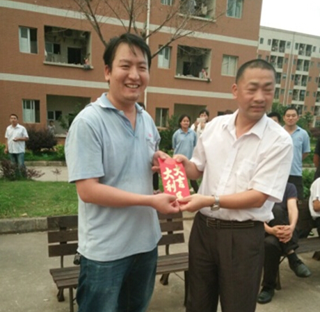 贛州深聯電路板廠拔河賽勢新鮮出爐，戰利品你領了嗎？